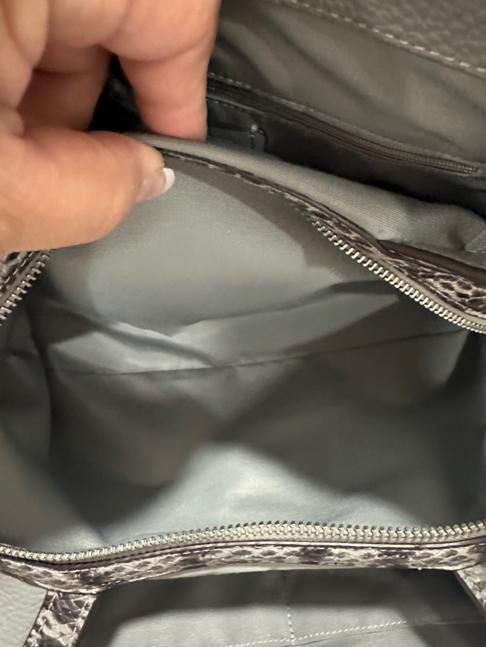 Coach Gray Pebbled Leather Shoulder Bag with Snake-Print Trim EUC - Picture 14 of 15